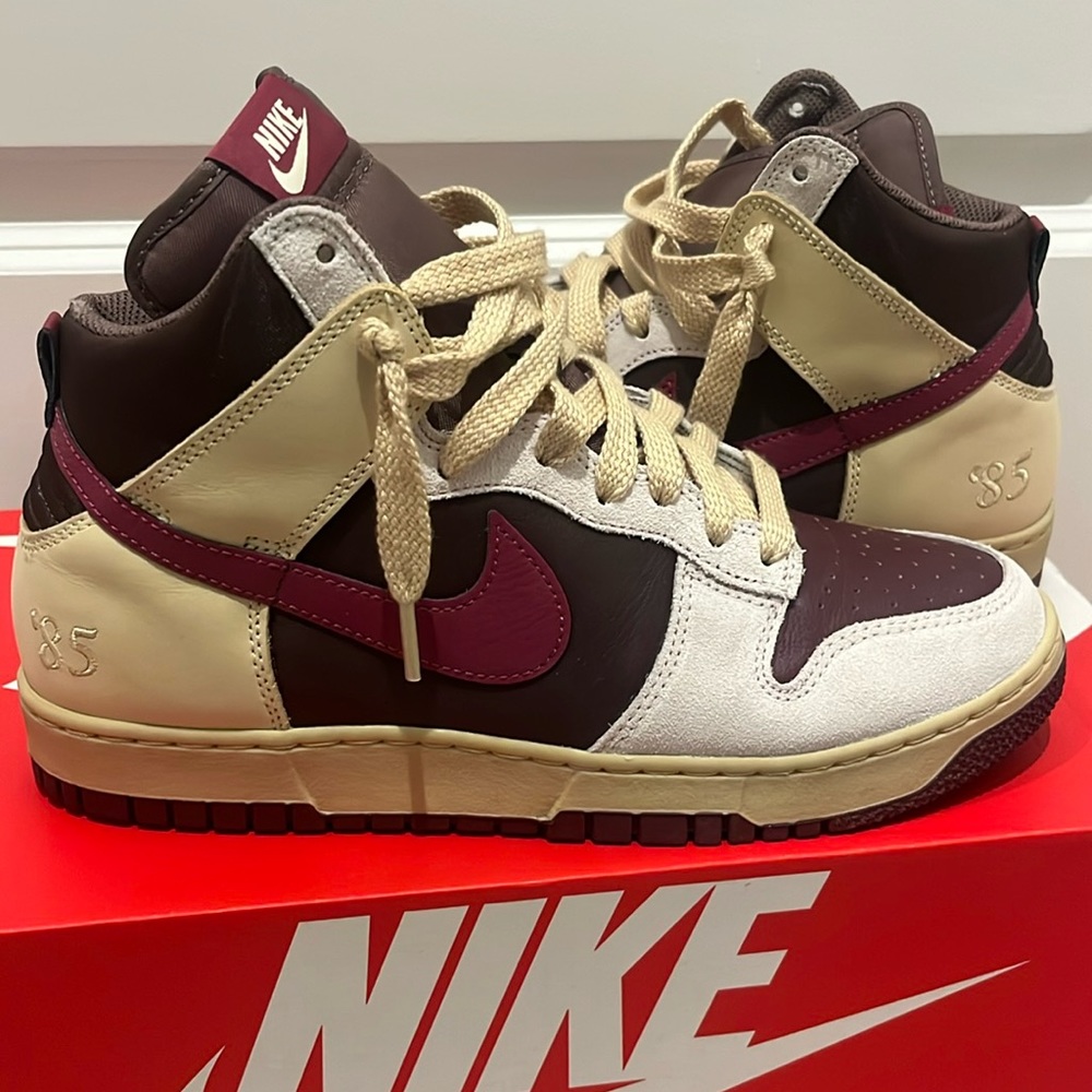 Women’s Nike Dunk High ‘85